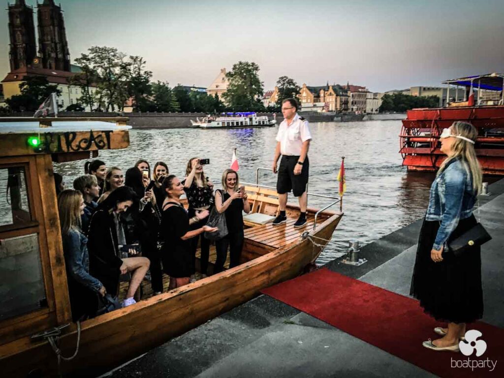 Hen Party on a Party Boat